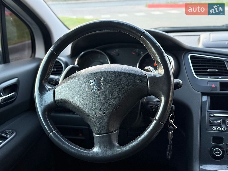 Фото Peugeot 5008 з оголошення AUTO.RIA