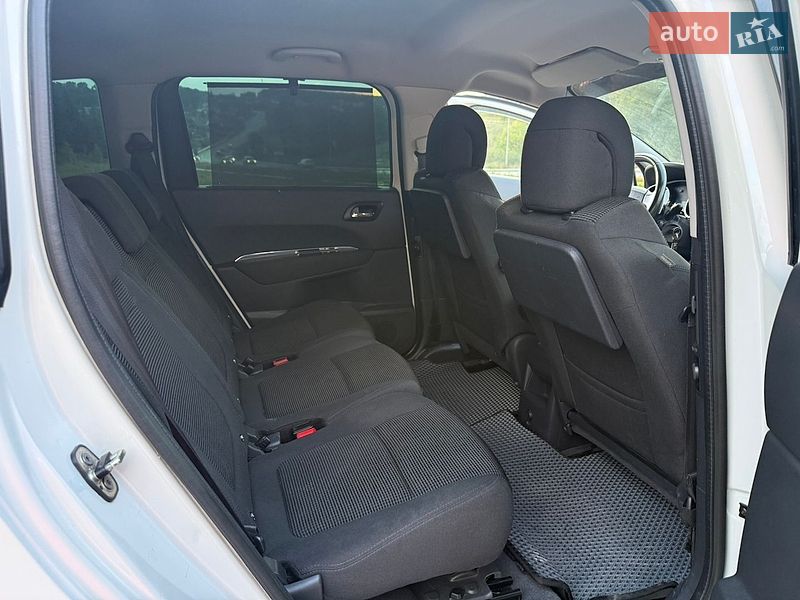 Фото Peugeot 5008 з оголошення AUTO.RIA
