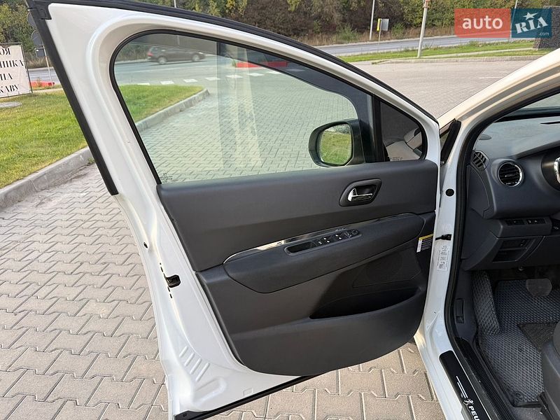Фото Peugeot 5008 з оголошення AUTO.RIA