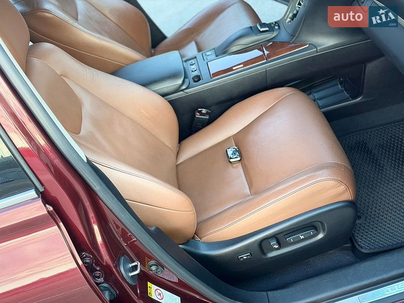 Фото Lexus RX з оголошення AUTO.RIA
