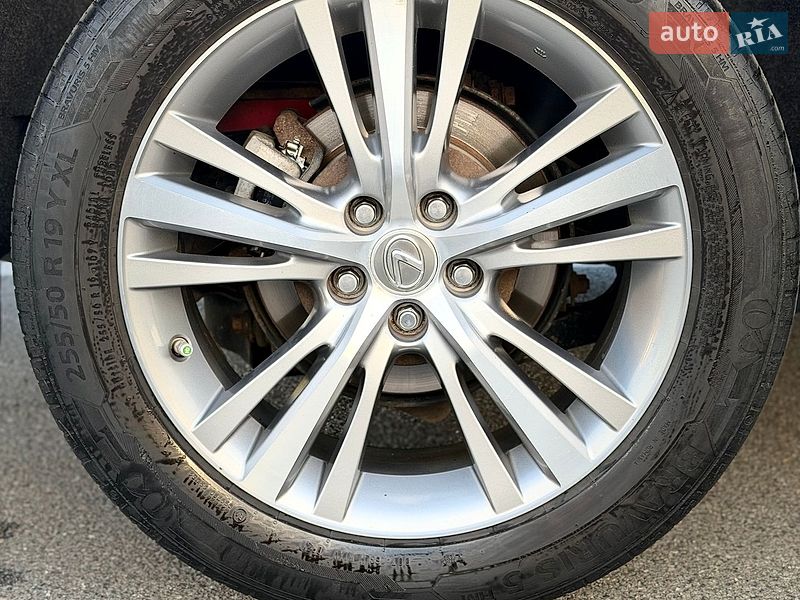 Фото Lexus RX з оголошення AUTO.RIA