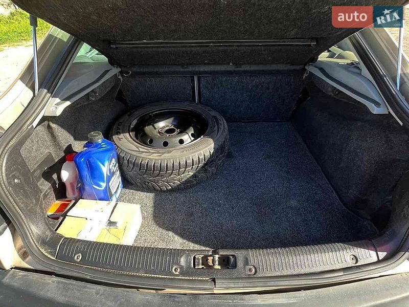 Фото Renault Laguna з оголошення AUTO.RIA