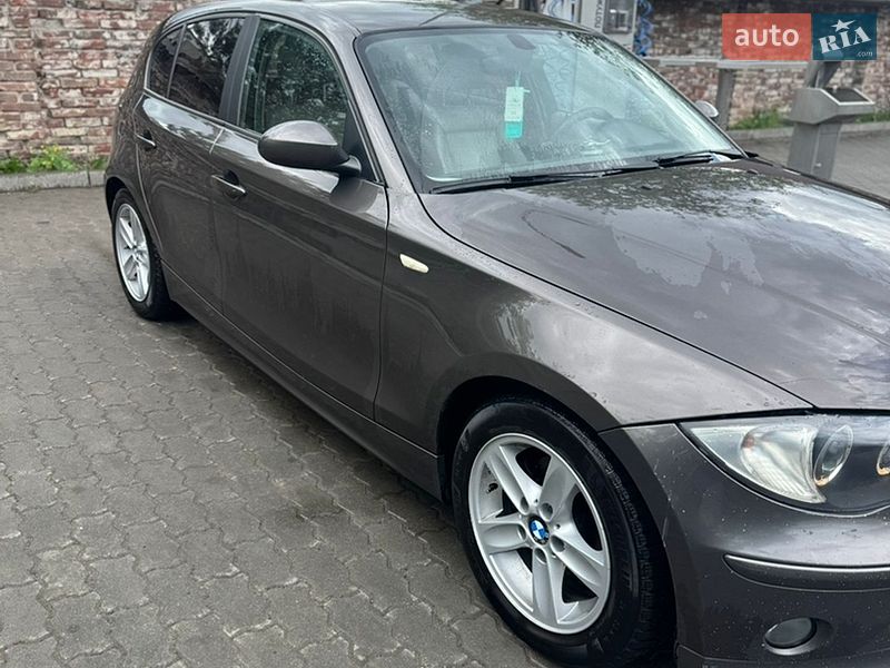 Фото BMW 1 Series з оголошення AUTO.RIA