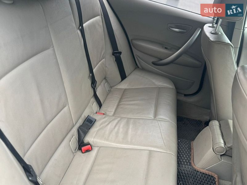 Фото BMW 1 Series з оголошення AUTO.RIA