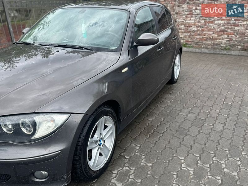 Фото BMW 1 Series з оголошення AUTO.RIA