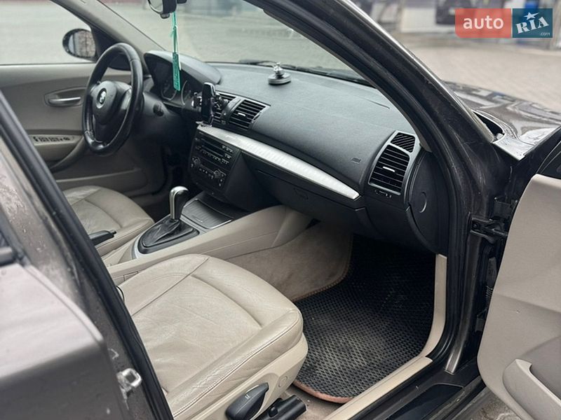 Фото BMW 1 Series з оголошення AUTO.RIA