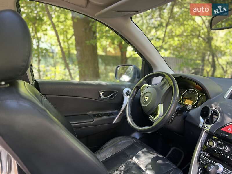 Фото Renault Koleos з оголошення AUTO.RIA