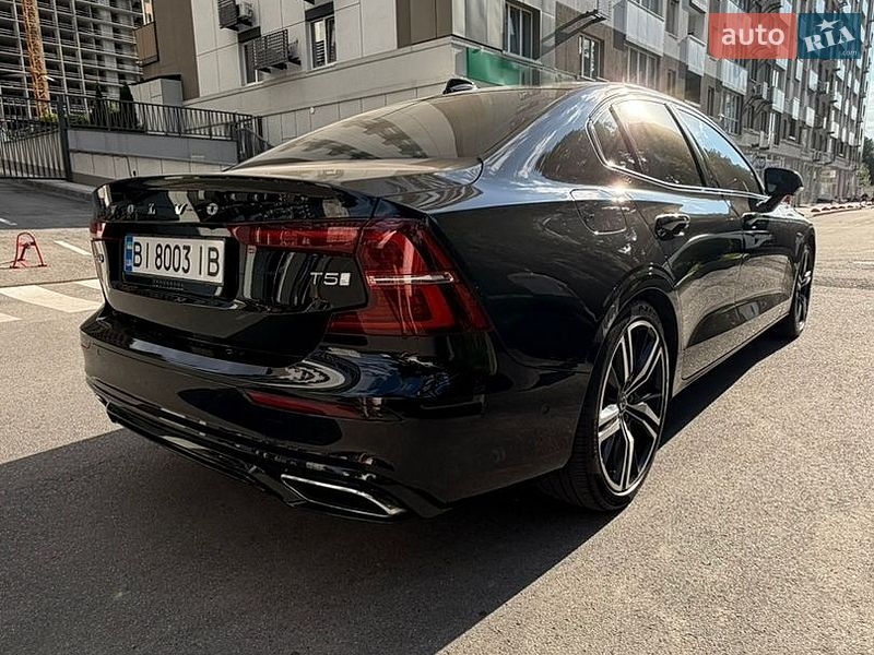 Фото Volvo S60 з оголошення AUTO.RIA