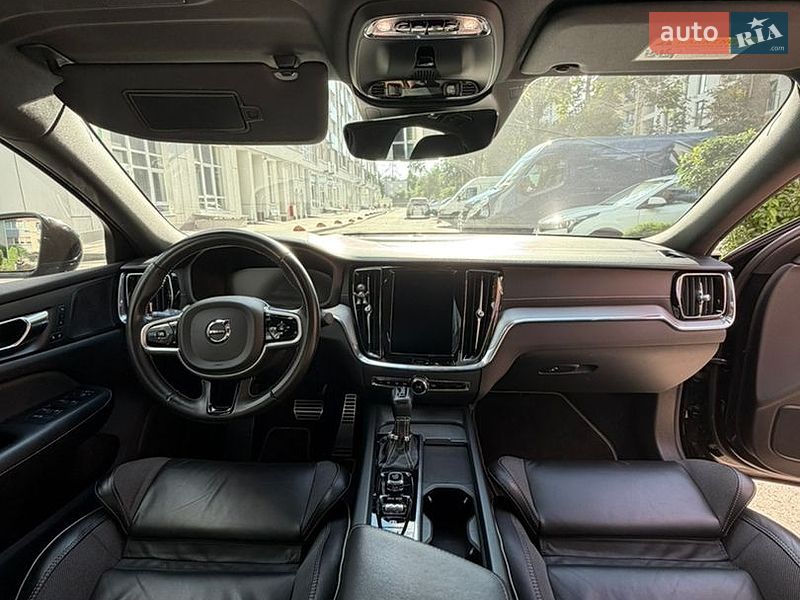 Фото Volvo S60 з оголошення AUTO.RIA