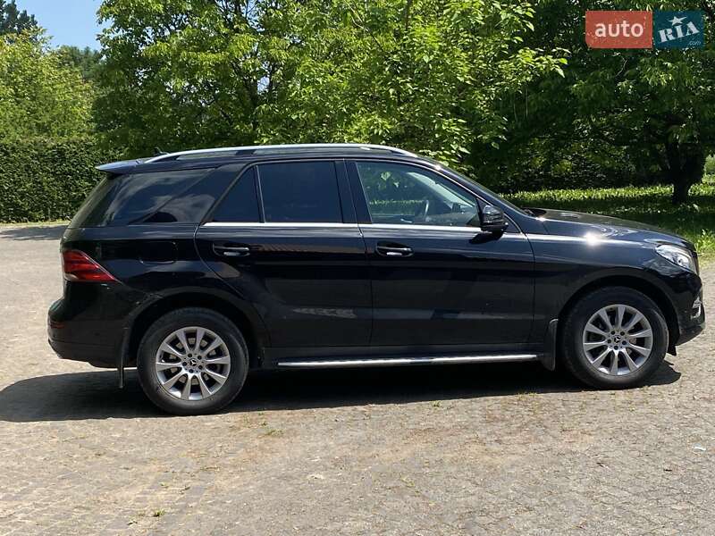 Фото Mercedes-Benz GLE-Class з оголошення AUTO.RIA