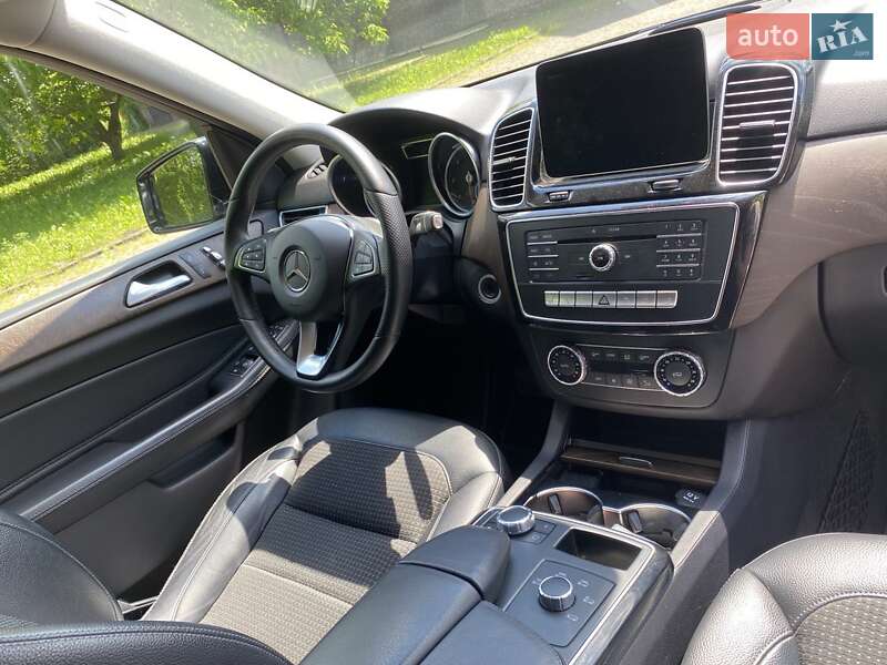 Фото Mercedes-Benz GLE-Class з оголошення AUTO.RIA