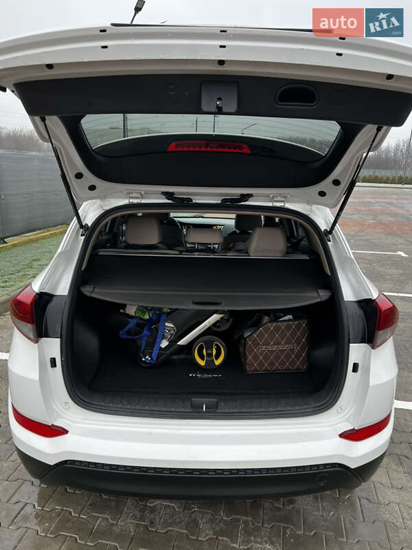 Фото Hyundai Tucson з оголошення AUTO.RIA