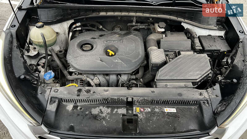 Фото Hyundai Tucson з оголошення AUTO.RIA