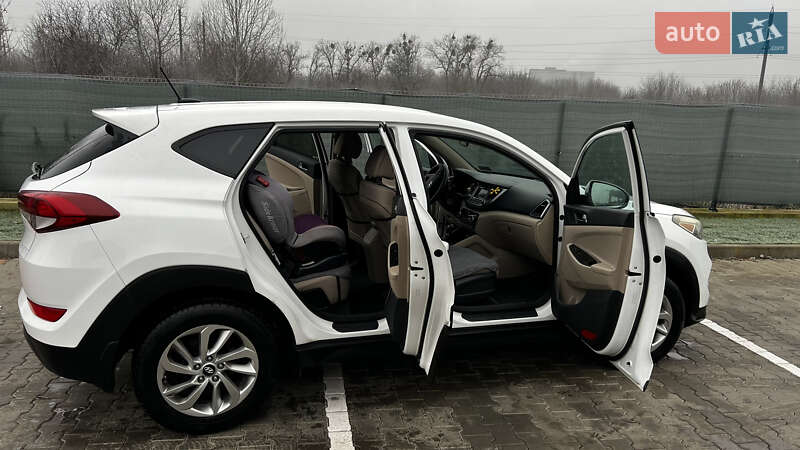 Фото Hyundai Tucson з оголошення AUTO.RIA