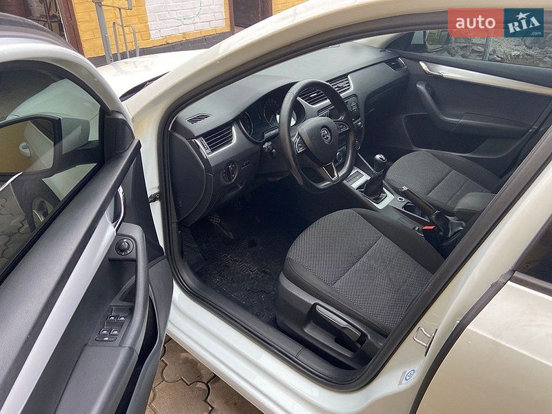 Фото Skoda Octavia з оголошення AUTO.RIA