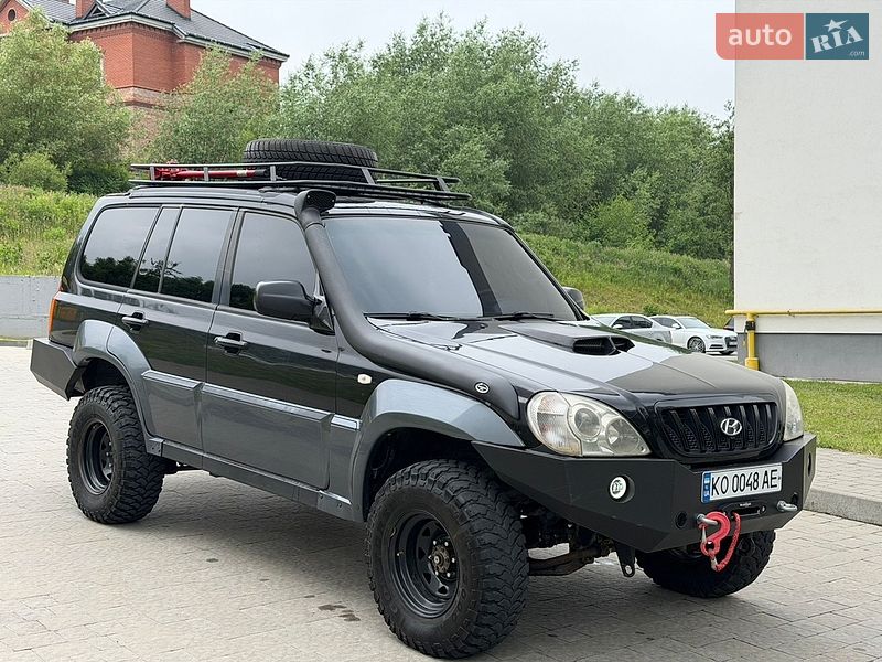 Фото Hyundai Terracan з оголошення AUTO.RIA