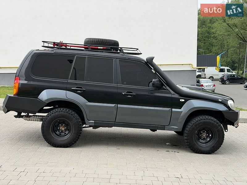 Фото Hyundai Terracan з оголошення AUTO.RIA