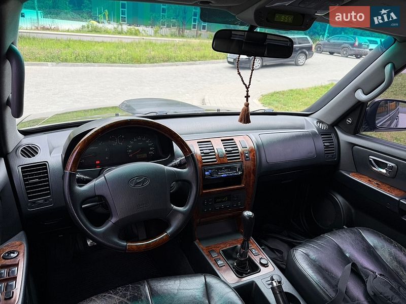 Фото Hyundai Terracan з оголошення AUTO.RIA