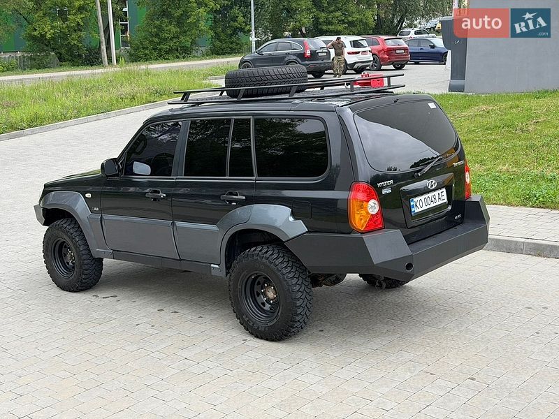 Фото Hyundai Terracan з оголошення AUTO.RIA