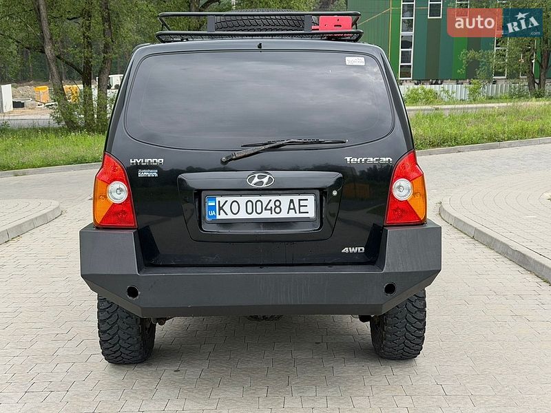 Фото Hyundai Terracan з оголошення AUTO.RIA