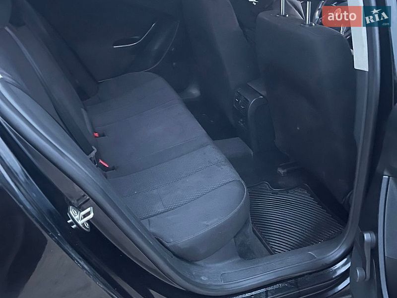 Фото Volkswagen Passat з оголошення AUTO.RIA