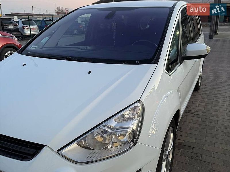 Фото Ford S-Max з оголошення AUTO.RIA