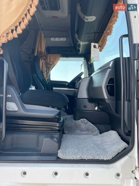 Фото MAN TGX з оголошення AUTO.RIA
