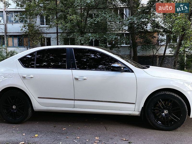 Фото Skoda Octavia з оголошення AUTO.RIA