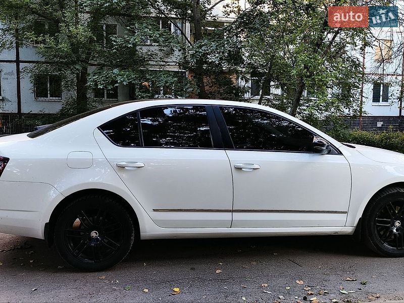 Фото Skoda Octavia з оголошення AUTO.RIA