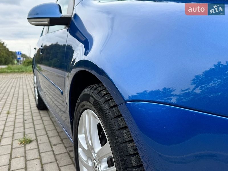 Фото Volkswagen Golf з оголошення AUTO.RIA