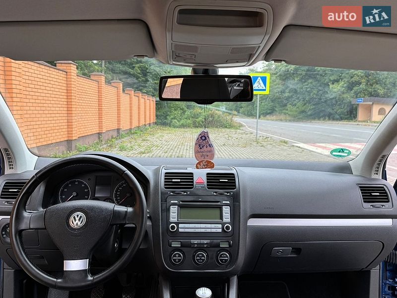 Фото Volkswagen Golf з оголошення AUTO.RIA