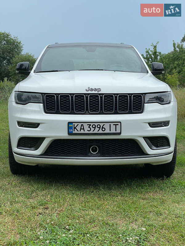 Фото Jeep Grand Cherokee з оголошення AUTO.RIA