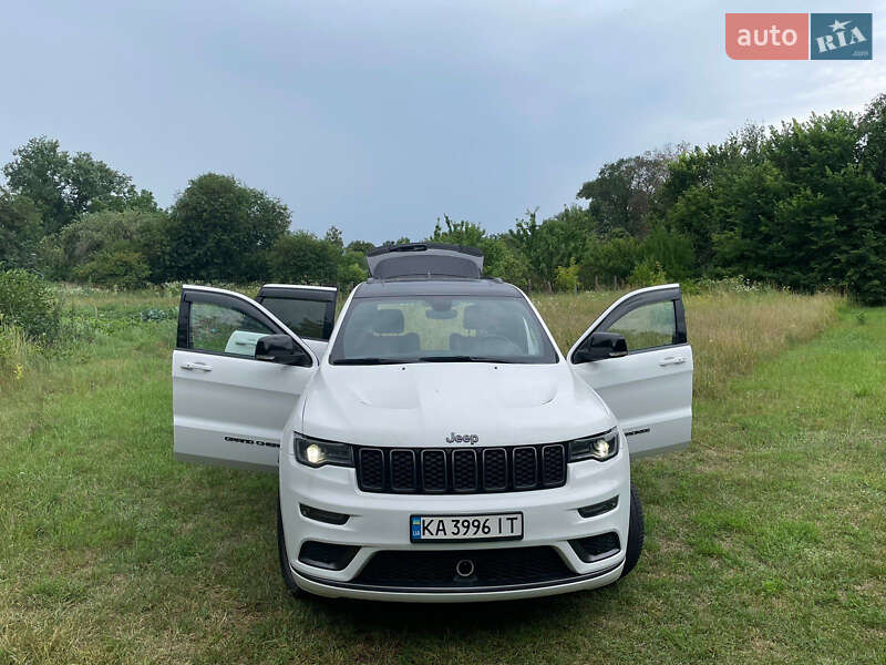 Фото Jeep Grand Cherokee з оголошення AUTO.RIA