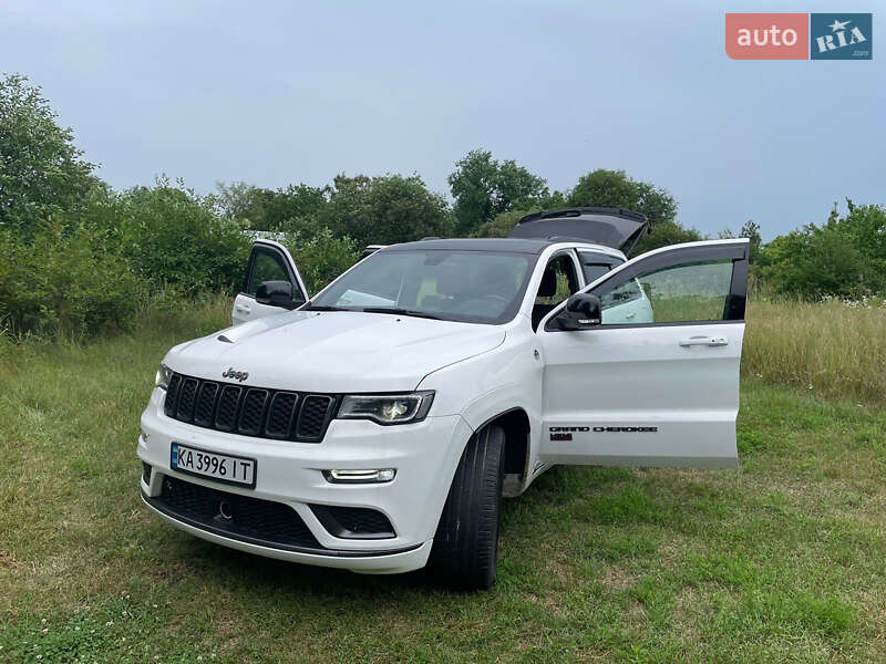 Фото Jeep Grand Cherokee з оголошення AUTO.RIA