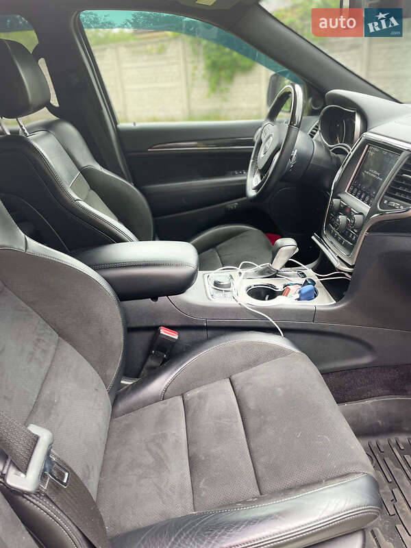 Фото Jeep Grand Cherokee з оголошення AUTO.RIA