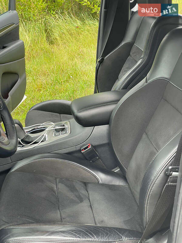 Фото Jeep Grand Cherokee з оголошення AUTO.RIA