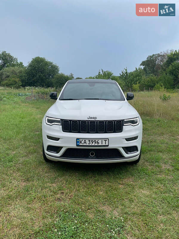 Фото Jeep Grand Cherokee з оголошення AUTO.RIA