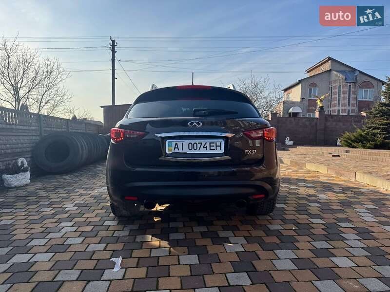 Фото Infiniti FX 37 з оголошення AUTO.RIA