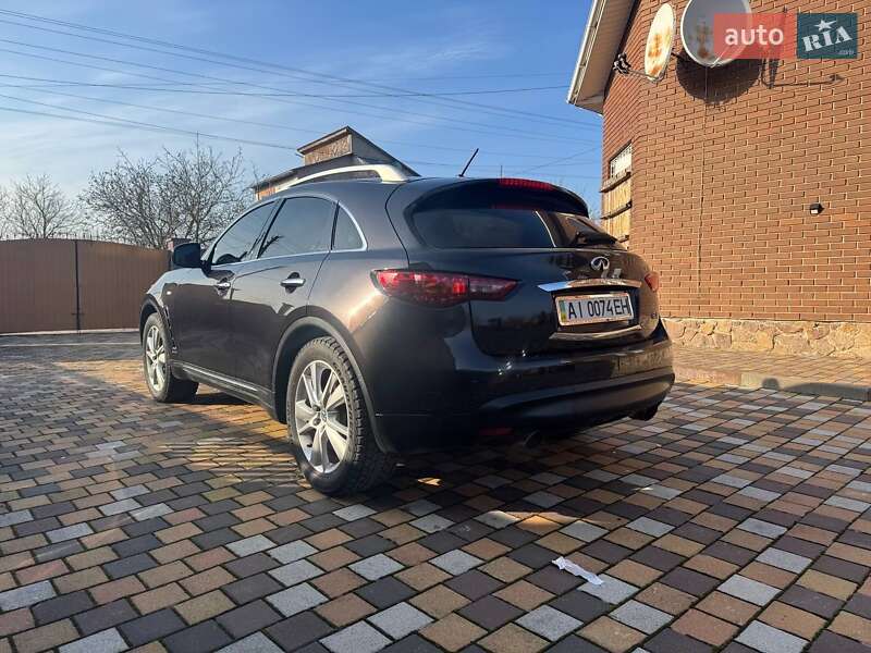 Фото Infiniti FX 37 з оголошення AUTO.RIA