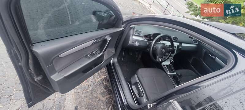 Фото Volkswagen Passat з оголошення AUTO.RIA