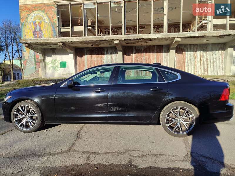 Фото Volvo S90 з оголошення AUTO.RIA