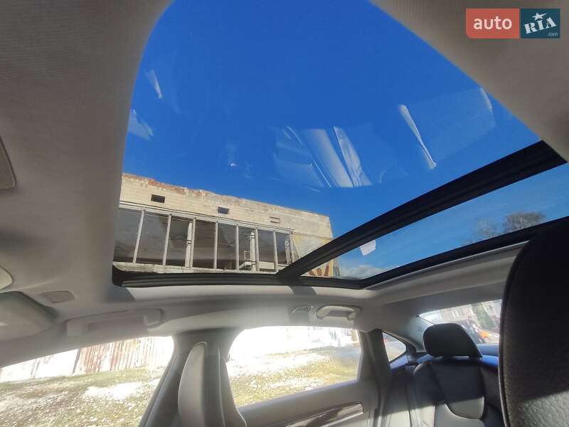 Фото Volvo S90 з оголошення AUTO.RIA