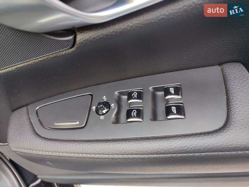Фото Volvo S90 з оголошення AUTO.RIA