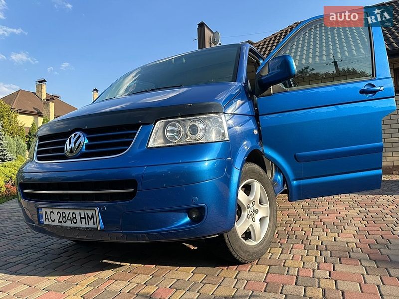 Фото Volkswagen Multivan з оголошення AUTO.RIA