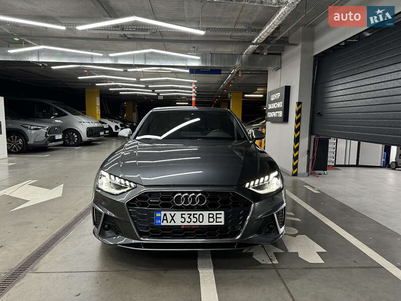 Фото Audi A4 з оголошення AUTO.RIA