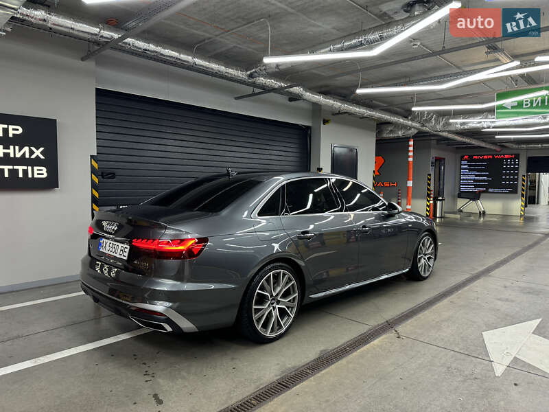 Фото Audi A4 з оголошення AUTO.RIA