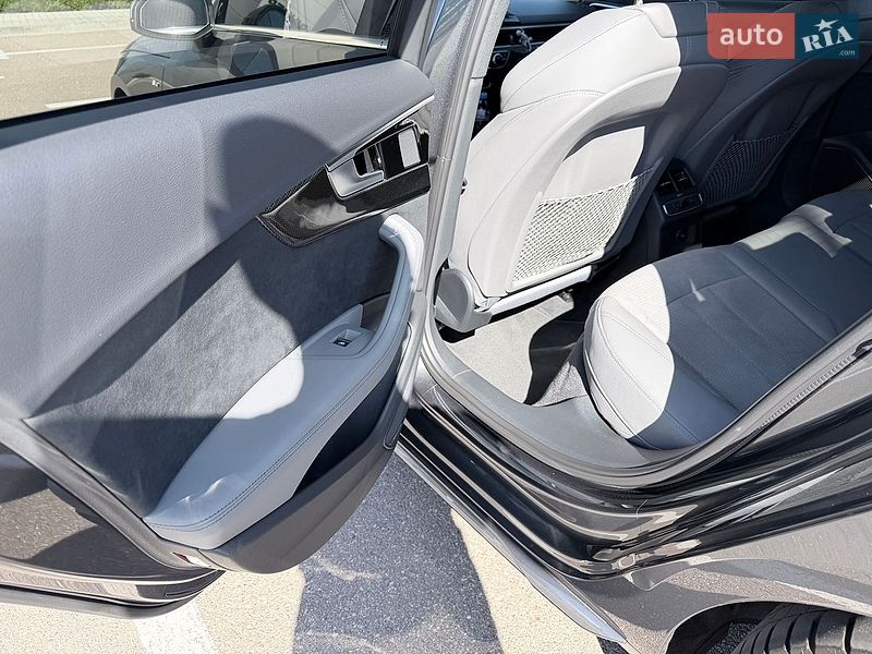Фото Audi A4 з оголошення AUTO.RIA