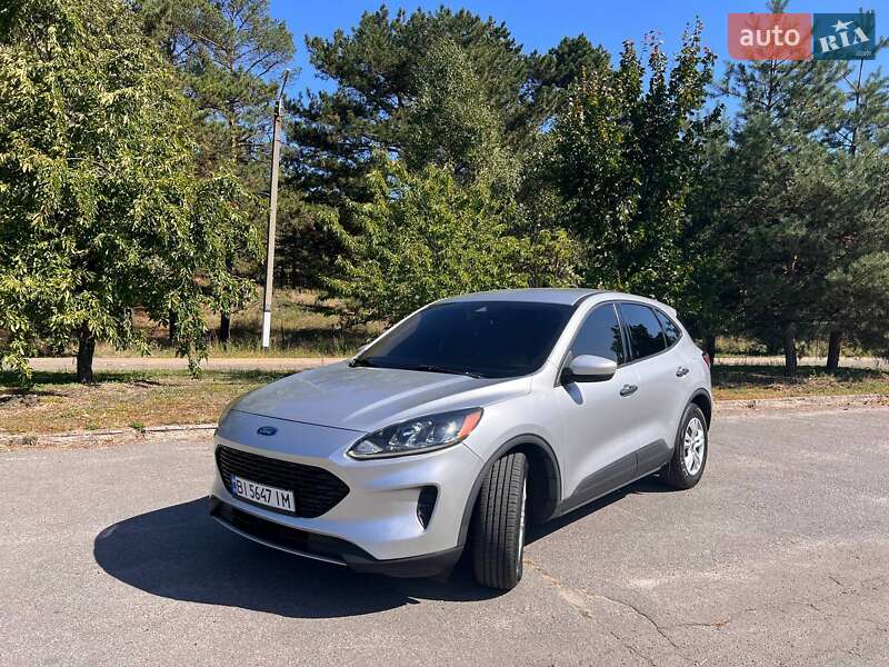 Фото Ford Escape з оголошення AUTO.RIA