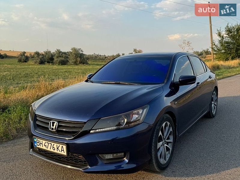 Фото Honda Accord з оголошення AUTO.RIA