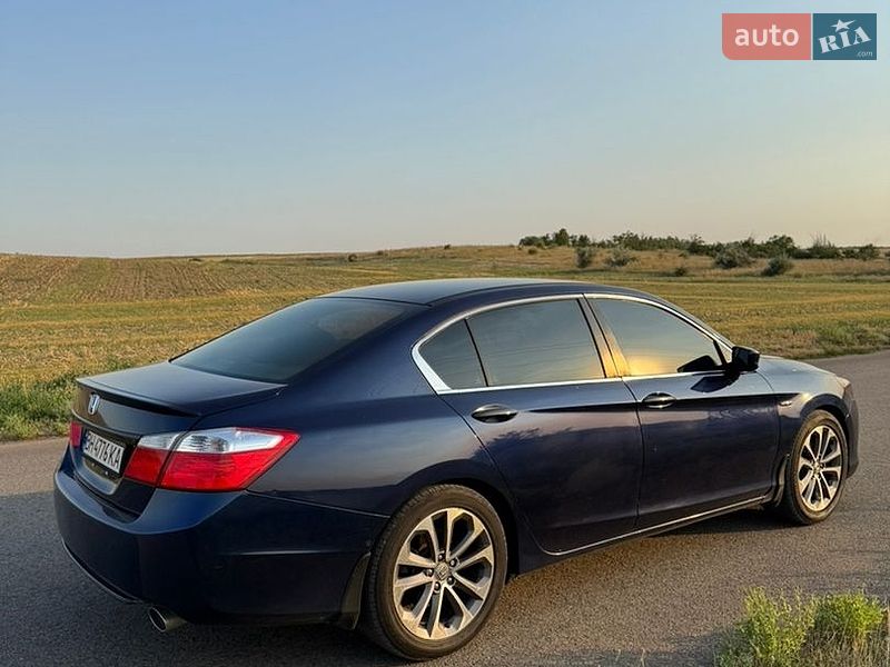Фото Honda Accord з оголошення AUTO.RIA